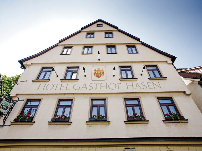 Hausansicht des Ringhotel Gasthof Hasen in Herrenberg im Naturpark Schönbuch nahe der Region Stuttgart