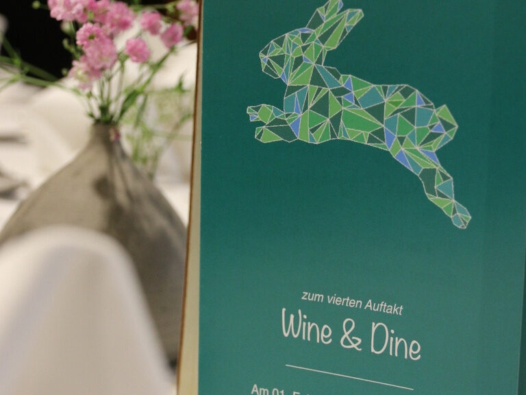 Veranstaltungsmenükarte für ein Wine & Dine Event im Ringhotel Gasthof Hasen in Herrenberg im Naturpark Schönbuch